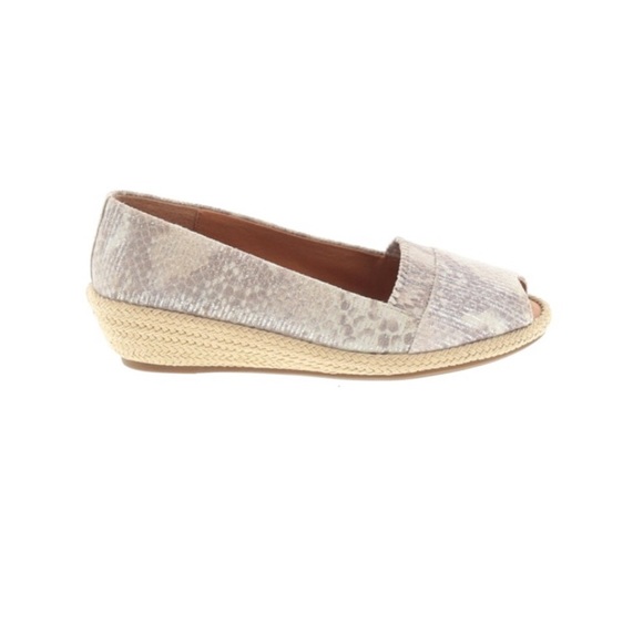 Gentle Souls Lissa Wedge Espadrille Sandal Gray - Picture 2 of 3